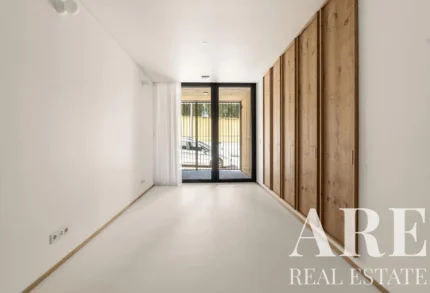 Villa 3-bedroom for sale in Campo de Ourique, Lisbon &bull; ARE40117