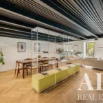 Villa 4-bedroom for sale in 24 de Julho, Lisbon &bull; ARE40373 - gallery image
