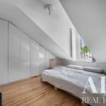 Duplex Apartment 2-bedroom for sale in São Bento, Lisbon • ARE40293 - gallery image