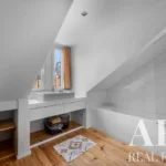 Duplex Apartment 2-bedroom for sale in São Bento, Lisbon • ARE40293 - gallery image