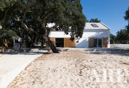 Villa 3-bedroom for sale in Melides, Grandola, Setubal &bull; ARE36581