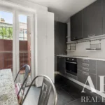 Apartment 2-bedroom for sale in Príncipe Real, Lisbon &bull; ARE40390 - gallery image