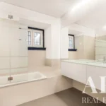 Apartment 2-bedroom for sale in Príncipe Real, Lisbon &bull; ARE40390 - gallery image