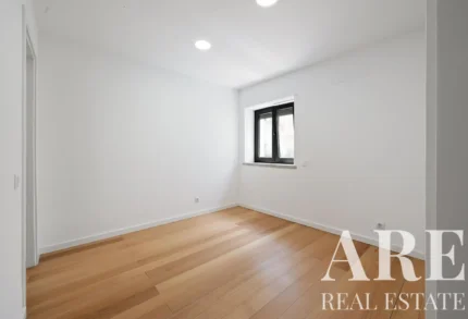 Villa 4-bedroom for sale in Azeitão, Setubal &bull; ARE40785