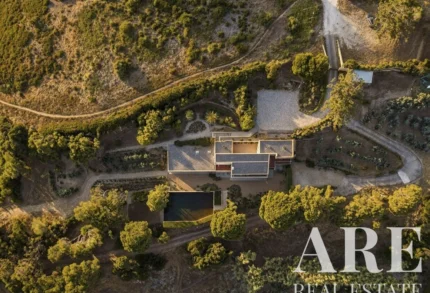 Farmhouse for sale in Malveira da Serra, Cascais, Greater Lisbon &bull; ARE40788