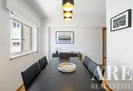 Apartment 3-bedroom for sale in Telheiras, Lisbon &bull; ARE40825