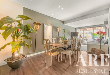 Apartment 4-bedroom for sale in Avenidas Novas, Lisbon &bull; ARE40339
