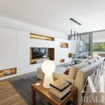 Apartment 3-bedroom for sale in Campo Mártires da Pátria, Lisbon &bull; ARE40882 - gallery image