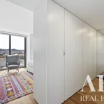 Apartment 3-bedroom for sale in Campo Mártires da Pátria, Lisbon &bull; ARE40882 - gallery image