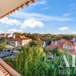 Apartment 4-bedroom for sale in Cascais, Greater Lisbon &bull; ARE40904 - gallery image