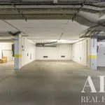 Apartment 3-bedroom for sale in Paço de Arcos, Oeiras, Greater Lisbon &bull; ARE40983 - gallery image