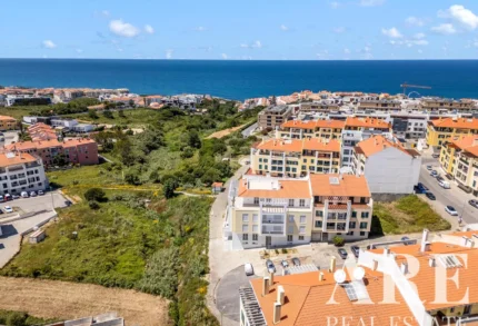 Apartment 3-bedroom for sale in Ericeira, Mafra, Greater Lisbon &bull; ARE41099