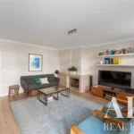Apartment 3-bedroom for sale in Gulbenkian, Lisbon &bull; ARE40656 - gallery image