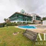 Apartment 3-bedroom for sale in Casas da Giribita, Paço de Arcos, Oeiras, Greater Lisbon &bull; ARE40983 - gallery image