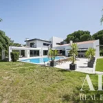 Villa 6-bedroom for sale in Quinta do Peru, Sesimbra, Setubal &bull; ARE41097 - gallery image