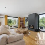 Villa 6-bedroom for sale in Quinta do Peru, Sesimbra, Setubal &bull; ARE41097 - gallery image