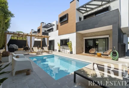 Villa 4-bedroom for sale in Birre, Cascais, Greater Lisbon &bull; ARE40957