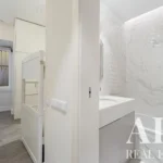 Duplex Apartment 3-bedroom for sale in Estrela, Lisbon &bull; ARE40989 - gallery image
