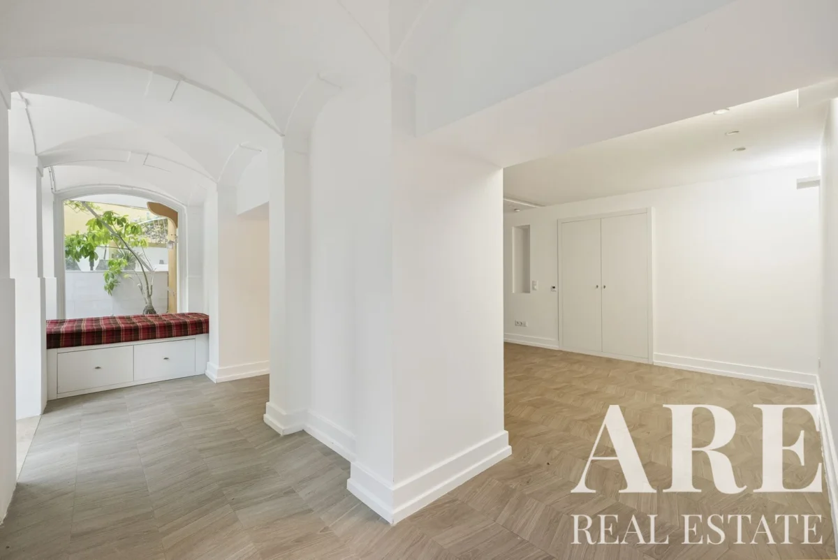 Duplex Apartment 3-bedroom for sale in Estrela, Lisbon &bull; ARE40989
