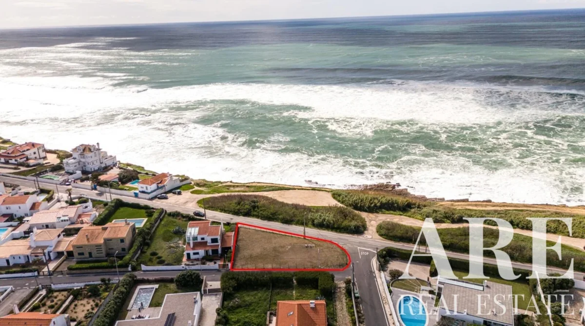 Urban Plot for sale in Azenhas do Mar, Sintra, Greater Lisbon &bull; ARE40168