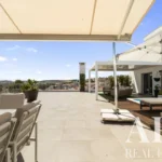 Penthouse Apartment 3-bedroom for sale in Linda-a-Pastora Queijas, Oeiras, Greater Lisbon &bull; ARE41077 - gallery image