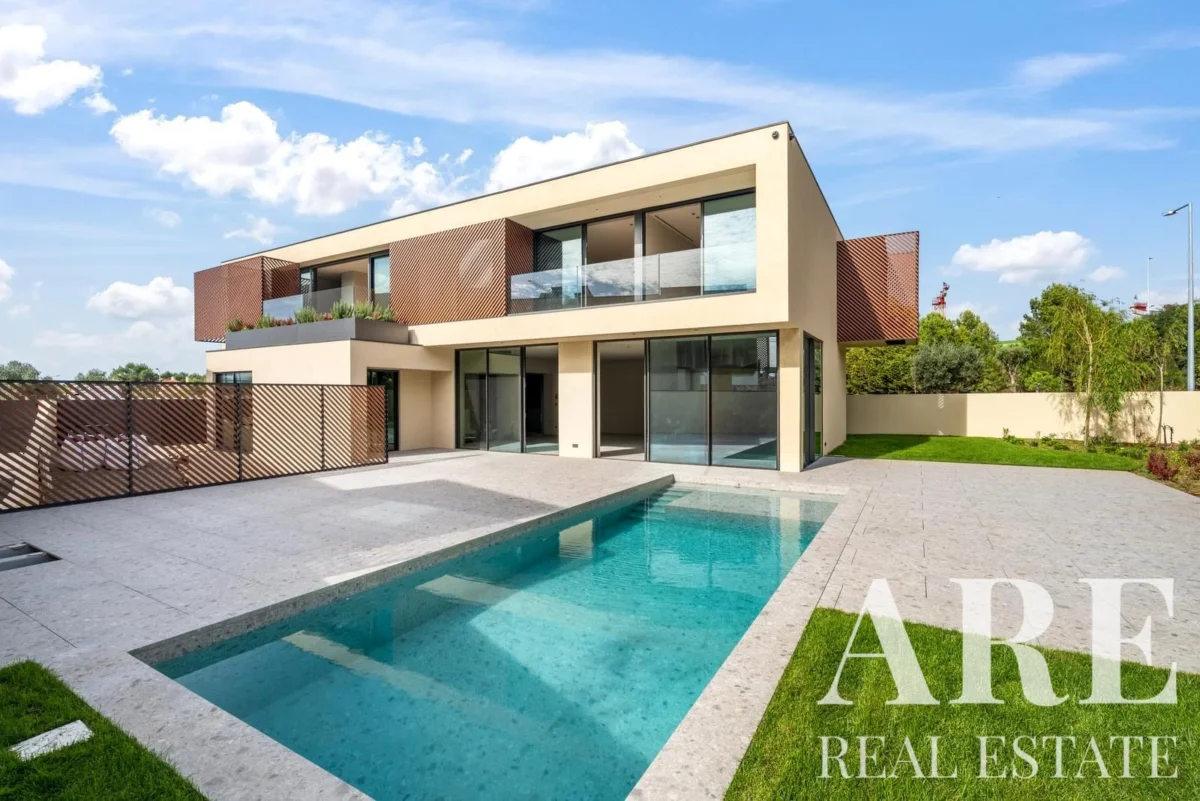 Villa 5-bedroom for sale in Villas Amelita, Lisboa, Cascais, Greater Lisbon • ARE-40738