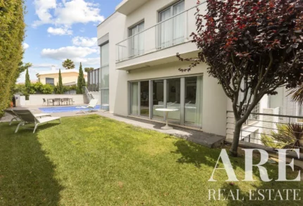 Villa 5-bedroom for sale in Birre, Cascais, Greater Lisbon &bull; ARE-40901