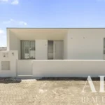 Villa 4-bedroom for sale in Alcobaça, Leiria &bull; ARE-41123 - gallery image