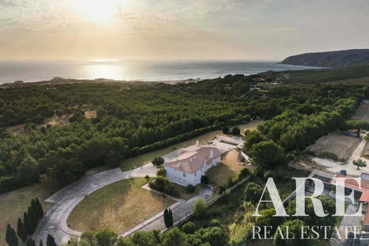 Villa 7-bedroom for sale in Guincho, Cascais, Greater Lisbon &bull; ARE-40836