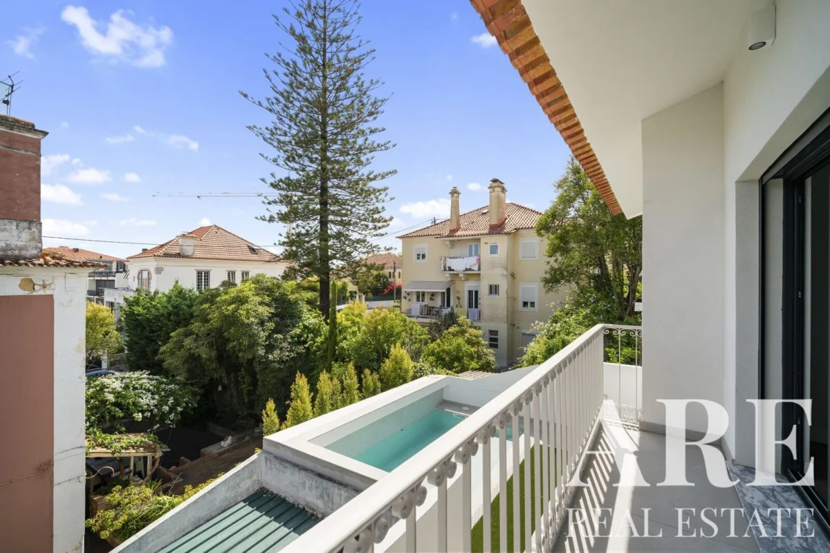 Villa 4-bedroom for sale in Estoril, Cascais, Greater Lisbon &bull; ARE-41161