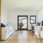 Villa 5-bedroom for sale in Amoreira (Estoril), Cascais, Greater Lisbon &bull; ARE-37277 - gallery image