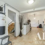 Villa 5-bedroom for sale in Amoreira (Estoril), Cascais, Greater Lisbon &bull; ARE-37277 - gallery image