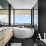 Villa 4-bedroom for sale in Oeiras Golf Residence, Oeiras, Greater Lisbon • ARE-39767 - gallery image