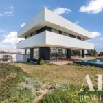 Villa 4-bedroom for sale in Oeiras Golf Residence, Oeiras, Greater Lisbon • ARE-39767 - gallery image