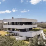 Villa 4-bedroom for sale in Oeiras Golf Residence, Oeiras, Greater Lisbon • ARE-39767 - gallery image
