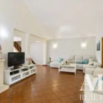 Villa 5-bedroom for sale in Mafra, Greater Lisbon &bull; ARE-40982 - gallery image