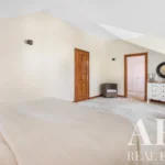 Villa 5-bedroom for sale in Monte Estoril, Cascais, Greater Lisbon • ARE-41047 - gallery image