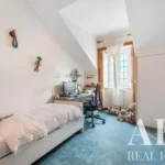 Villa 5-bedroom for sale in Monte Estoril, Cascais, Greater Lisbon • ARE-41047 - gallery image