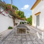 Villa 5-bedroom for sale in Monte Estoril, Cascais, Greater Lisbon • ARE-41047 - gallery image