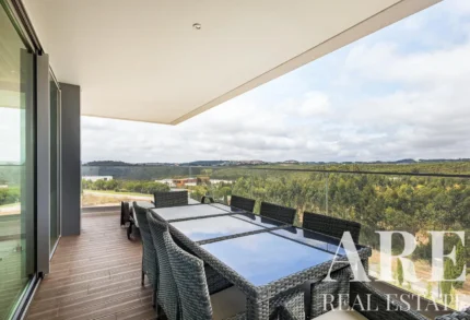 Apartment 5-bedroom for sale in Belas Clube de Campo, Sintra, Greater Lisbon &bull; ARE-41172