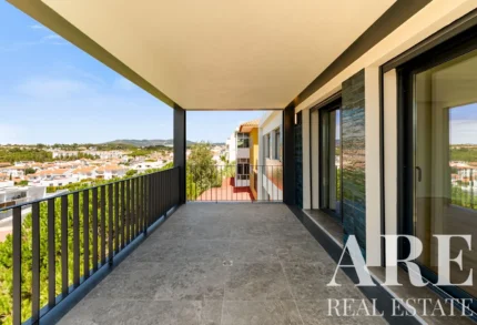 Apartment 2-bedroom for sale in Amoreira, Cascais, Greater Lisbon &bull; ARE-41271
