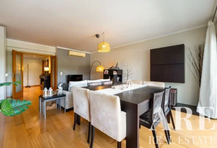 Apartment 4-bedroom for sale in Carnaxide, Oeiras, Greater Lisbon &bull; ARE-41304
