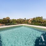 Villa 3-bedroom for sale in Estoril, Cascais, Lisbon - gallery image
