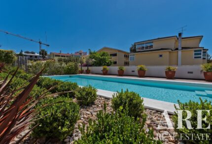 Apartment 3-bedroom for sale in Cascais, Lisbon