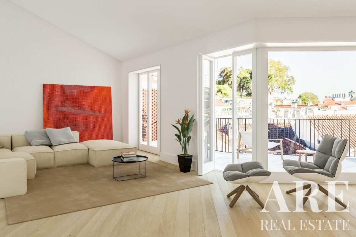 Apartment 3-bedroom for sale in Capuchos Residences, Campo Mártires da Pátria, Lisbon &bull; ARE34343