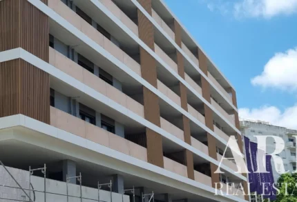 Apartment 2-bedroom for sale in Telheiras, Lisbon &bull; ARE-41414