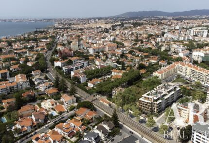 Apartment 2-bedroom for sale in Urban Living, Parede, Cascais, Lisbon