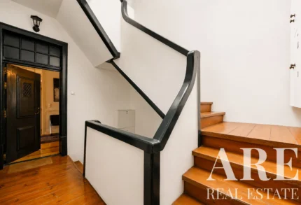 Apartment 3-bedroom for sale in Estrela, Lisbon &bull; ARE-41387