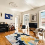Apartment 3-bedroom for sale in Estrela, Lisbon &bull; ARE-41387 - gallery image