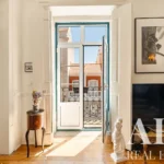 Apartment 3-bedroom for sale in Estrela, Lisbon &bull; ARE-41387 - gallery image